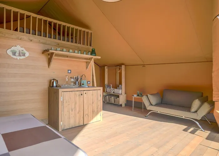 Сasa de vacaciones Glampingtent Minerva By Interhome